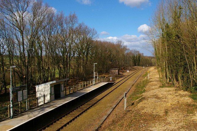 Hastings to Ashford Line. This is the Hastings to Ashford Railway line at 733059 Halt. The line is operated by Southern Railway see http://www.southernrailway.com/stations.php?crs=DLH for information.The shot is taken looking towards Winchelsea.