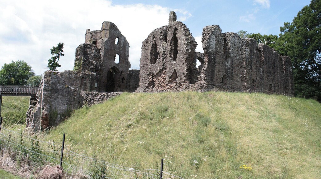 Grosmont Castle from the east. The ruined rectangular builing on the right is the early 13th-century Hall Block and to the left is the gatehouse.