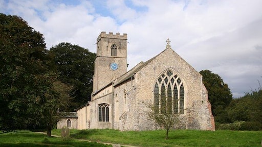 Church of St.Mary the Virgin Marvellous late 13th century east window with intersecting Y tracery with a quatrefoil at the apex, though the churchyard seems rather sterile without headstones.