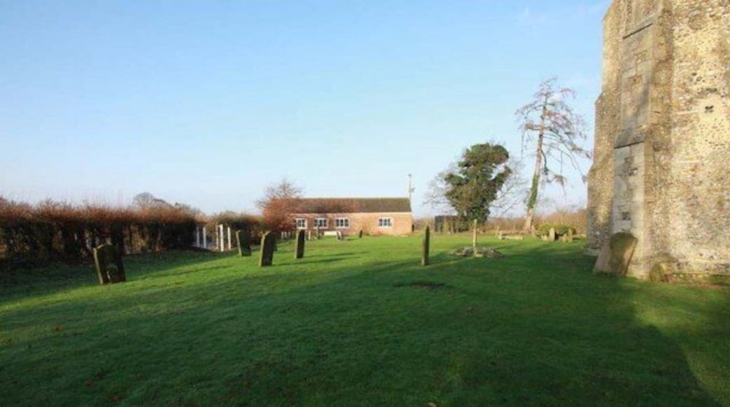 All Saints, Great Fransham, Norfolk - Churchyard