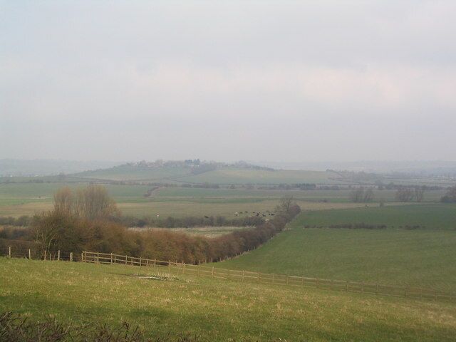 Bringhurst from the south The village of Bringhurst sits on a hill-top on the north side of the Welland Valley