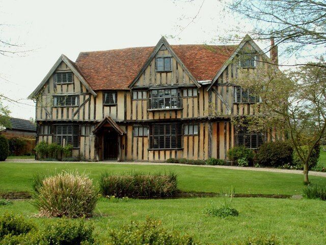 Chequers, Glemsford, Suffolk. This is one of the many old listed buildings that make up Glemsford. It is 17th century and originally a hall house.