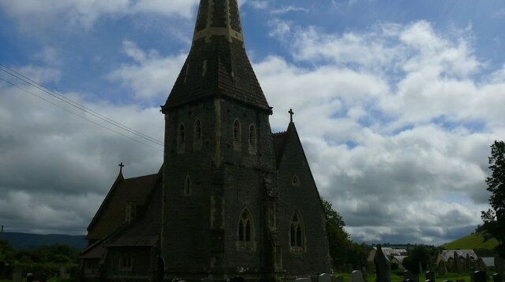 Bochrwyd / Boughrood Yr Eglwys yn Bochrwyd /The Church in Boughrood