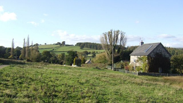 Cottage on Ciltwrch Common A hamlet on the edge of hill country north of the Wye at Glasbury.