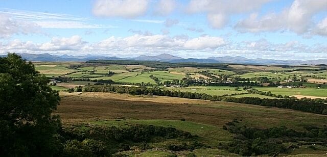 Looking North-west from the Kilewnan Burn We were impressed by the open vista towards the Highlands from the slopes of Dunmore, but completely unable to agree on the names of the mountains we were looking at!