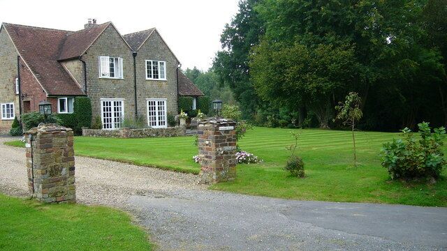 Ingleby House on the New Lipchis Way This house is close to Upper North Park Farm.