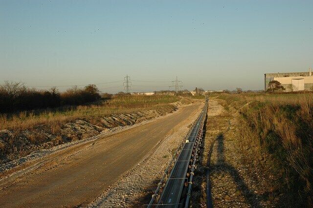 Conveyor belt, gravel pit, Badminston