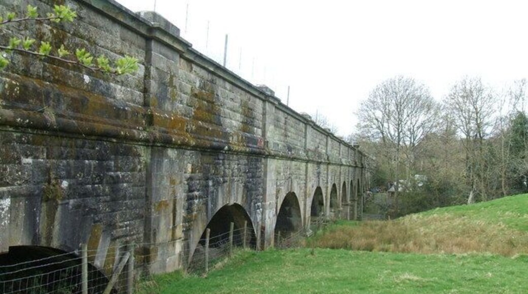 Bennettsend Bridge Aqueduct Carrying drinking water from Elan Valley to Birmingham this aqueduct crosses a valley on the side of Cleehill to the southeast of Knowbury in Shropshire.