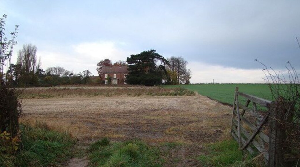 Rowland Hill, south west of Yapham, East Riding of Yorkshire, England. View from Feoffee Lane of Rowland Hill farm near Yapham.