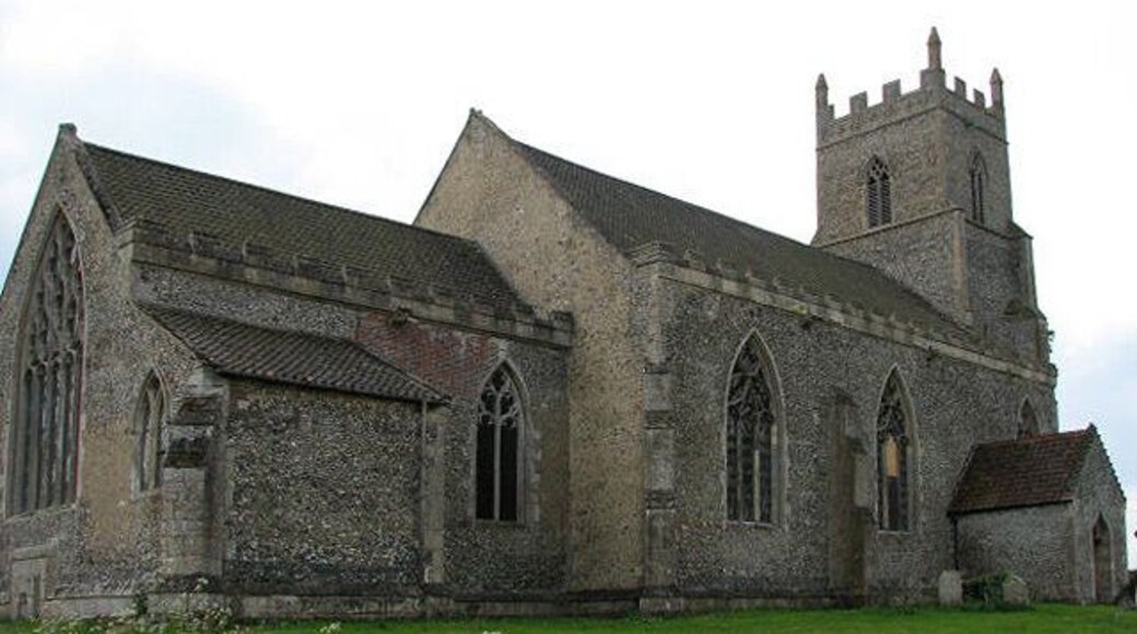 St Mary's church. The church > 890917 - 890930 - 890941 dates from the 14th century and was built by Sir Hugh Hastyngs, whose life-sized brass has survived: a replica, as well as the remains of the original > 890940 - dated to 1347 and executed after the design on the Earl of Pembroke's tomb in Westminster Abbey - can still be seen today. St Mary's has no aisles and the nave roof spans 12 metres, which makes it the widest pillarless nave in East Anglia > 890928. The communion rails are late C18 or early C19. There are a number of medieval survivals such as the C14 font > 890943 with a magnificent 15th century cover > 890949. C14 stained glass can be seen in one of the chancel windows, and there is a medieval rood screen dado with 8 painted panels; the paintings, however, are very faded > 890931. The church is open every day. For more information see: http://www.norfolkchurches.co.uk/elsing/elsing.htm