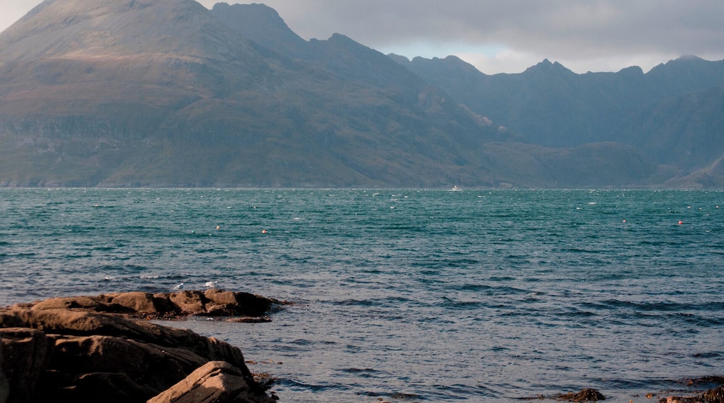 'We continued to Elgol and to an unforgettable view over Cuillin Mountains and a Lord-of-the-Rings feel...'
#waterlust