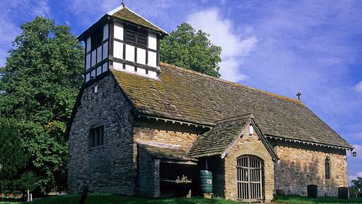 Church Of St Peter Wikidata has entry Q26305557 with data related to this item.