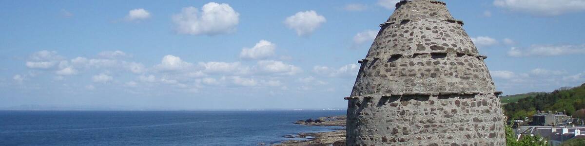 This is a photo of listed building number