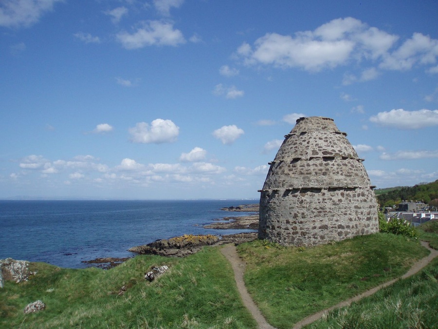 This is a photo of listed building number