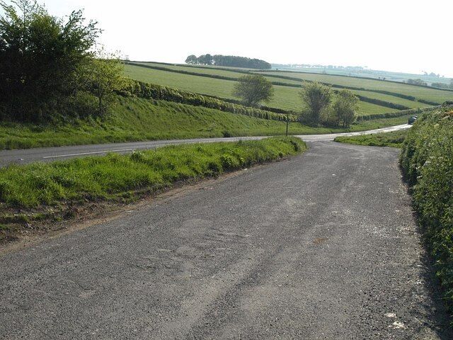 Layby, Eastacott A handy large layby beside the B3362 as it drops past Eastacott.
