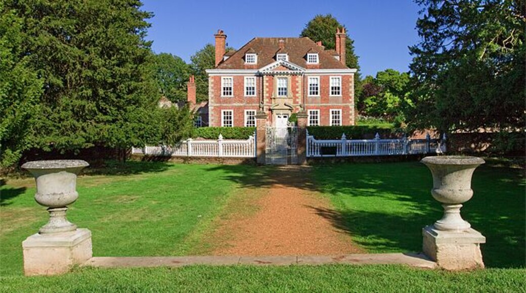 Moot House - Downton