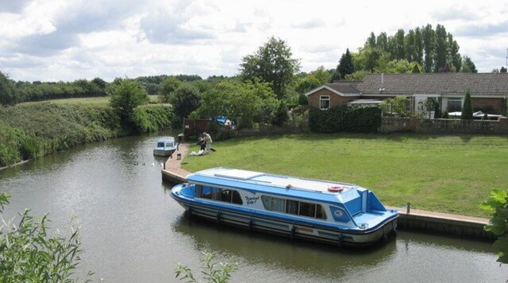 Dilham Staithe, The Norfolk Broads. The Dilham Staithe moorings are at the head of TylerÂs Cut on the River Ant, not far from the A149.