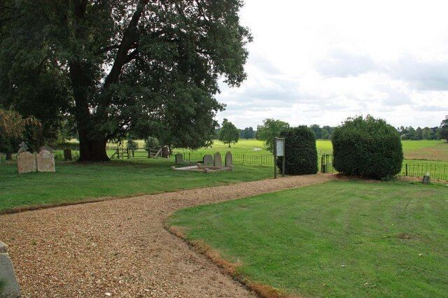 St Michael, Ryston, Norfolk - Churchyard