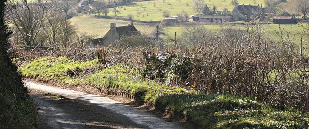 Tadwick Lane Looking back toward Tadwick. In a few hundred yards the lane joins the A46 - going backwards, that is.