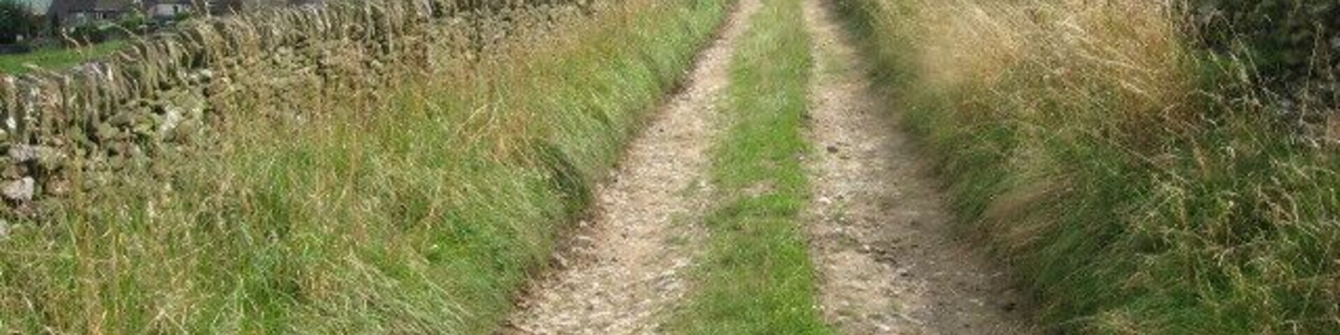 Footpath towards Sparrowpit