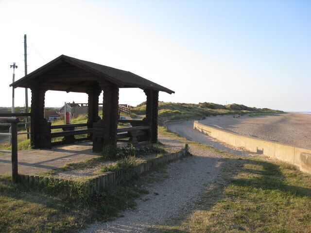 Shelter and Footpath at Chapel Point