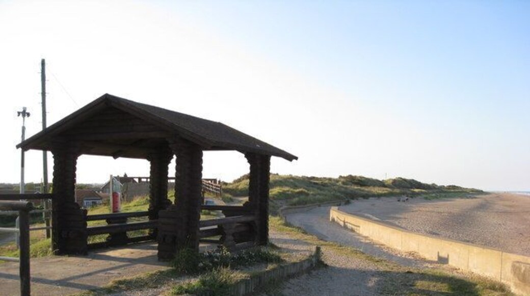 Shelter and Footpath at Chapel Point