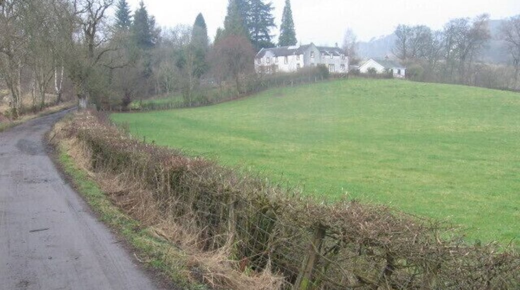 Near Wester Craigend