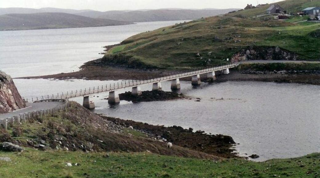 Muckle Roe Bridge. The older bridge to Muckle Roe.