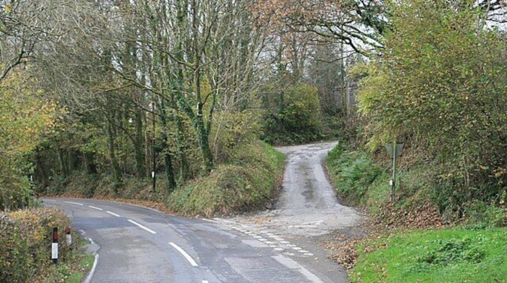 Road to Penrhiwgolau Road to Penrhiwgolau off the B4310.