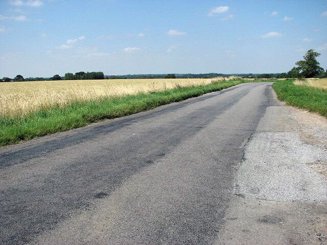 Foxley Road. Foxley road turns off the A1067 (Fakenham Road) opposite the water tower > 896252. Somewhat paradoxically the road does not lead to the village of Foxley, which is situated a couple of kilometres further to the southeast, but to the village of Foulsham, roughly two kilometres to the north.