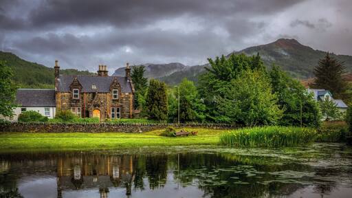 Here is a photo from a beautiful early evening at the Balmacara in Scottish Highlands. I love the lovely spirit of this place with the dramatic mountains at the back.