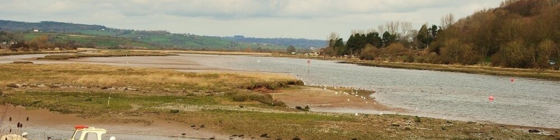 Seaton: River Axe Estuary View up the estuary in the direction of Axmouth