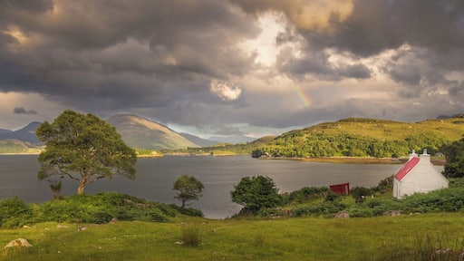 I've just spent an amazing weekend in the North West Highlands of Scotland. Who can resist scenes like this when the skies are so conducive?