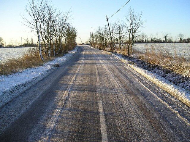 Stoke Road, Allhallows on an icy morning