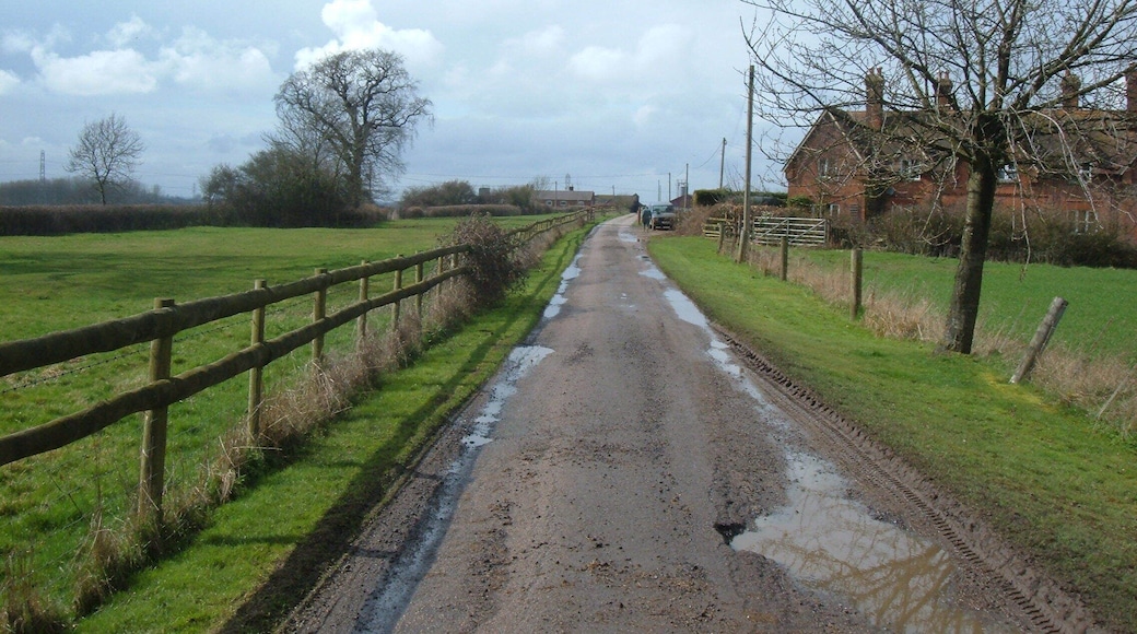 Farm road to Hill Farm According to my OS map, this track leads in the direction of Hill Farm from the hamlet of Addington.