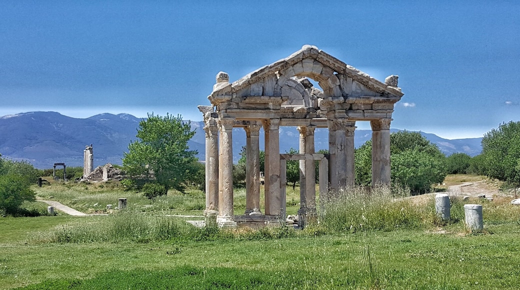 View all
Aphrodisias is a ancient Greek city in the historic Caria cultural region of western Anatolia, Turkey. It is located near the modern village of Geyre, about 100 km east/inland from the coast of the Aegean Sea, and 230 km southeast of İzmir.