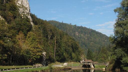 View near Berlincourt - Millpond and Cliffs