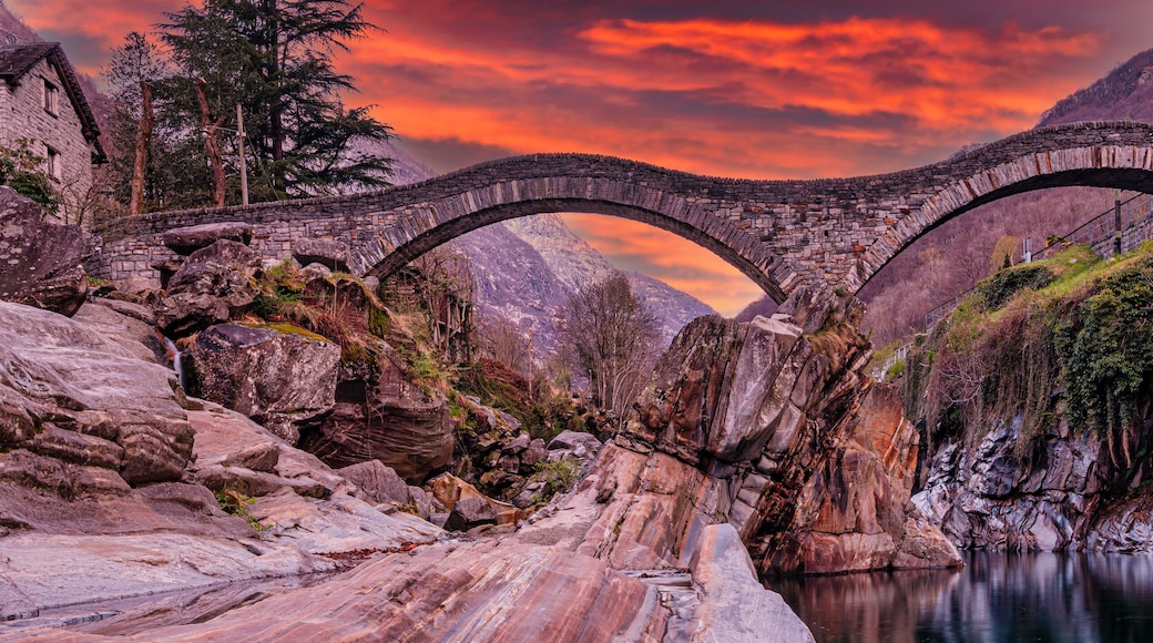 Ponte dei salti, Lavertezzo, Switzerland