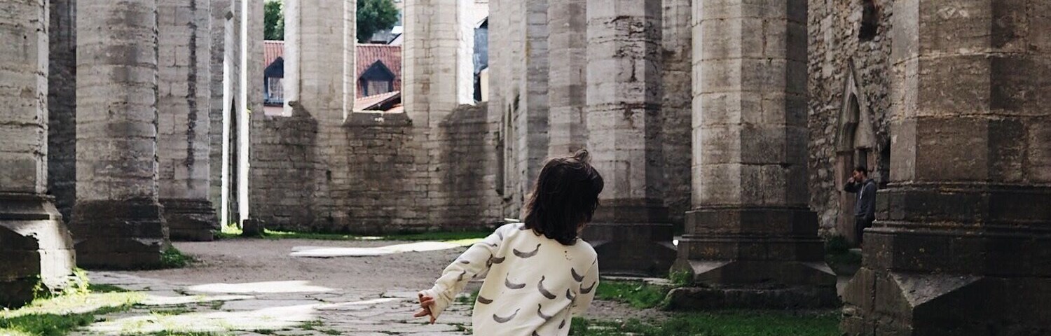 Big beautiful ruin in the middle of Visby.