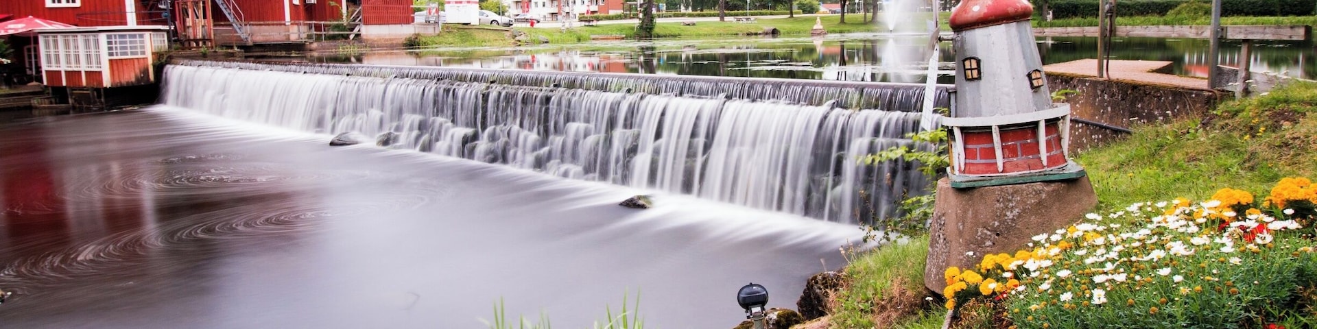 Very nice place to see, the garden is really amazing. One of my favorite place in Sweden :D