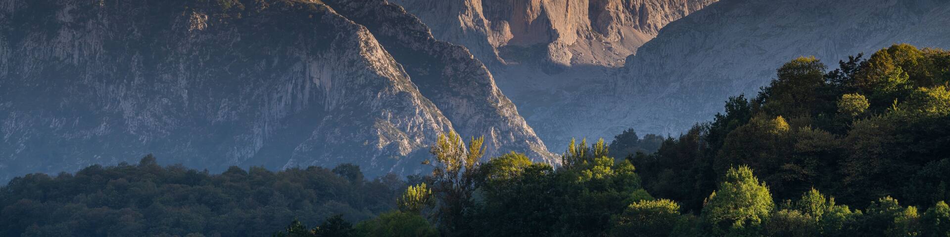 Naranjo de Bulnes (Picos de Europa National Park, Asturia, Spain)