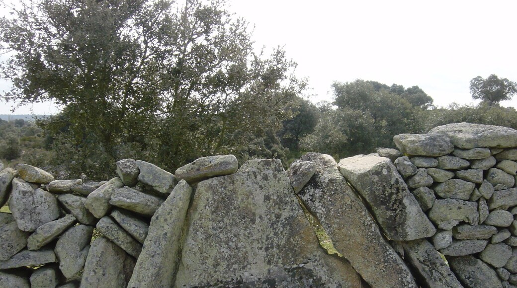 CERCA DE PIEDRA EN PEÑAUSENDE, ESPAÑA