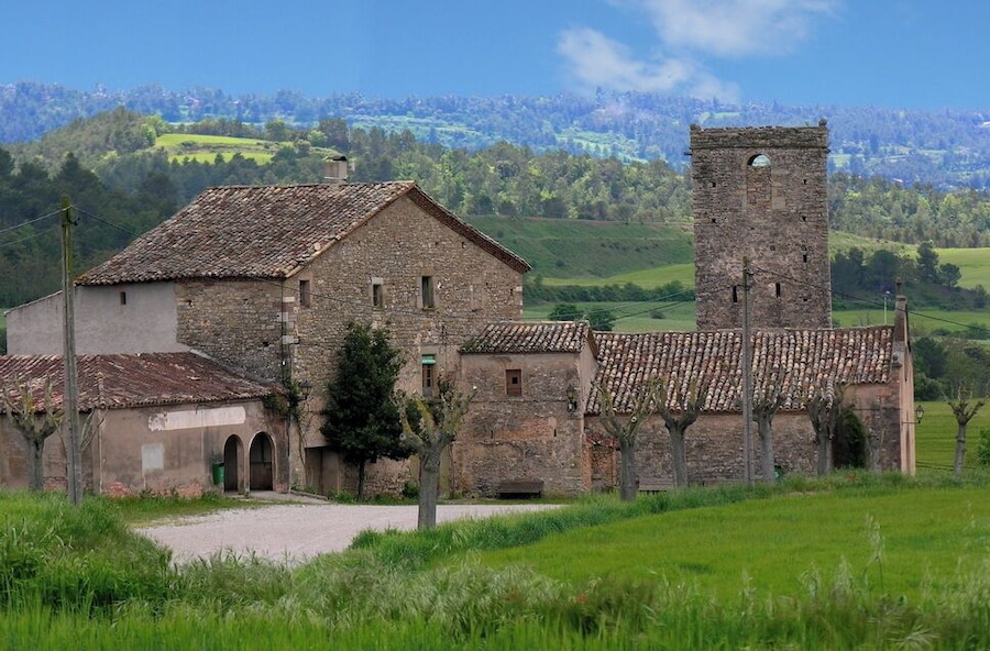Santa Maria d'Horta. Avinyó. Vista general del Conjunt.