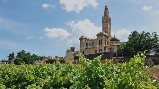 This is a photo of a monument indexed in the Spanish heritage register of Bienes de Interés Cultural under the reference ipa-5231.