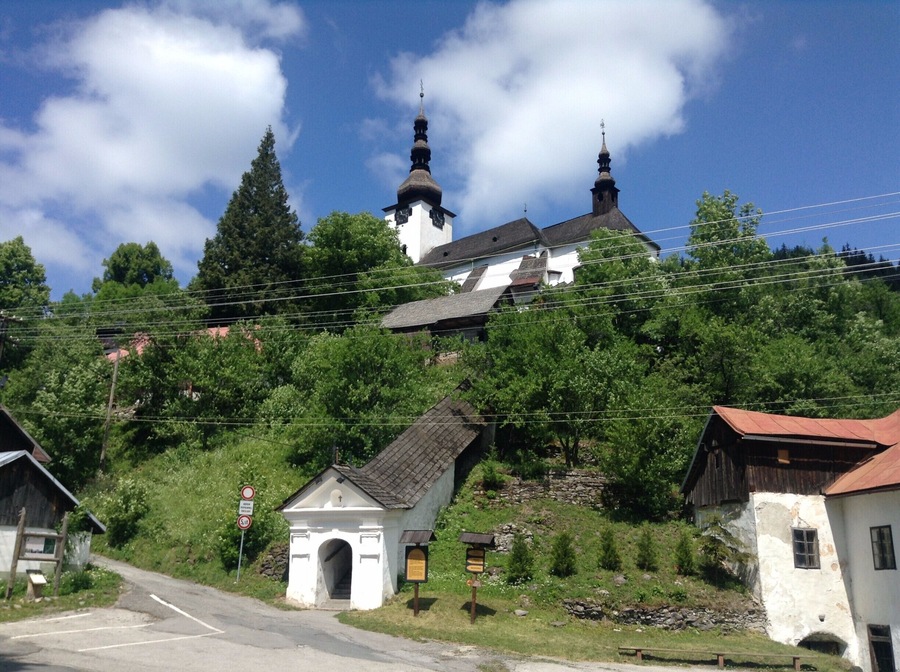 Špania Dolina is a picturesque historic village in central Slovakia, around 10 km from Banská Bystrica. Once famous for mining, the village is embracing low level tourism and is an excellent base for hiking and mountain biking, with the Veľká Fatra and Nízke Tatry national parks in close proximity.
The most notable attraction is the fortified church, which was built in Gothic and Renaissance styles, with a little bit of Baroque thrown in for good measure. There is a covered stairway from the main square up to the church (160 steps). Many of surrounding buildings have been preserved or rebuilt, including some wooden miners' houses.
To get here take the bus from Banská Bystrica (30 minutes; €0.70).
#hiking #nationalpark #nature #architecture