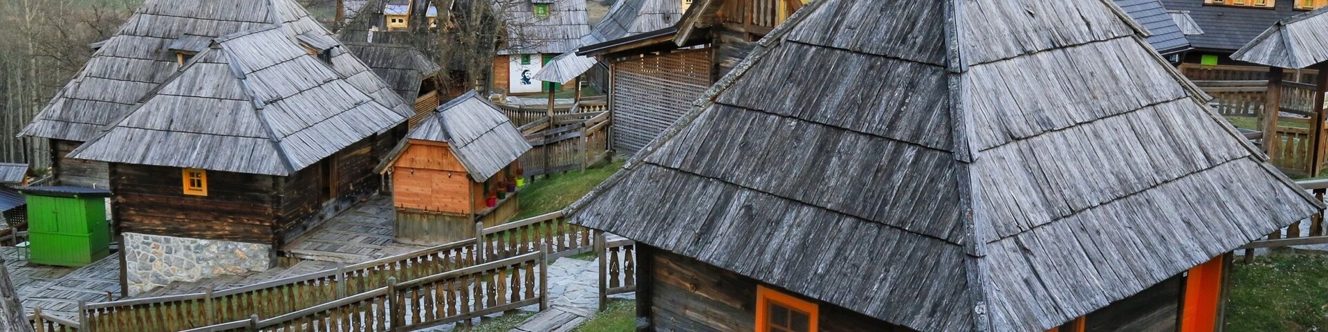 Drvengrad is located on the most beautiful hill of Mokra Gora with a magnificent view.
The village is a great location for a little getaway, with its superb nature for trekking, self-styled houses in greenery with small train that tours the village.
#LifeAtExpedia
#PerfectHoliday
#Serbia
#Drvengrad
#MokraGora
#Mountain
#Green
#Trekking
#Travel
#Holiday