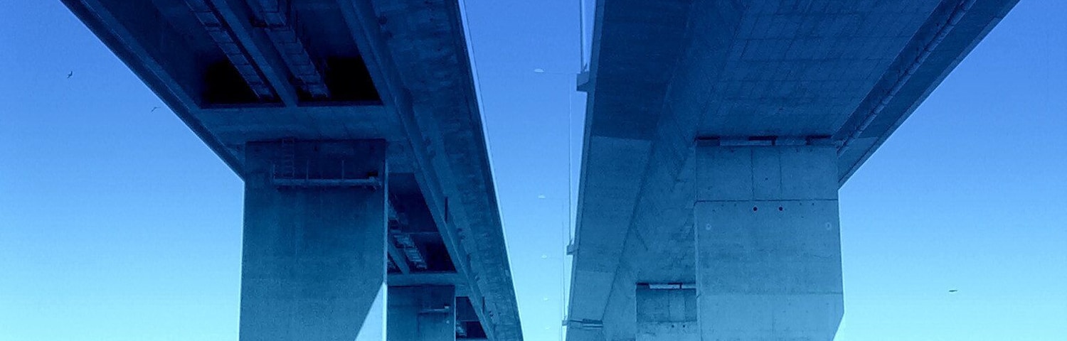 Beska bridge over the Danube was built under the project of the highway Belgrade - Novi Sad - Subotica .  The total length of the bridge is 2.250m, a width of 14.4m.  The bridge has three lanes for road traffic (full profile to one side of the highway) and two footpaths width 1.7m Due to the large differences in altitude of the left and right banks of the Danube, the bridge is designed with a slope of 2.3%, which is also and the maximum gradient on the highway .  During the middle water levels on rising 51m above the Danube.
#BVSBlue