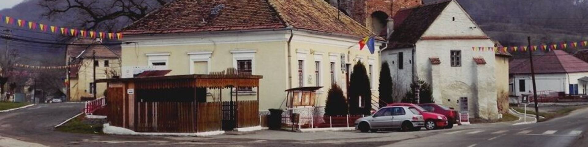 Valea Viilor Fortified Medieval Saxon Church - UNESCO World Heritage Site -
http://wp.me/p1hz24-19G