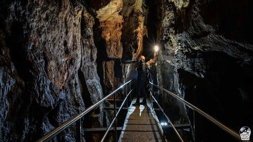 The beautiful Vadu Crisului cave, Romania.
#cherryontheworld #travel #romania #vaducrisului #enjoynature
#easteurope
#travelblog