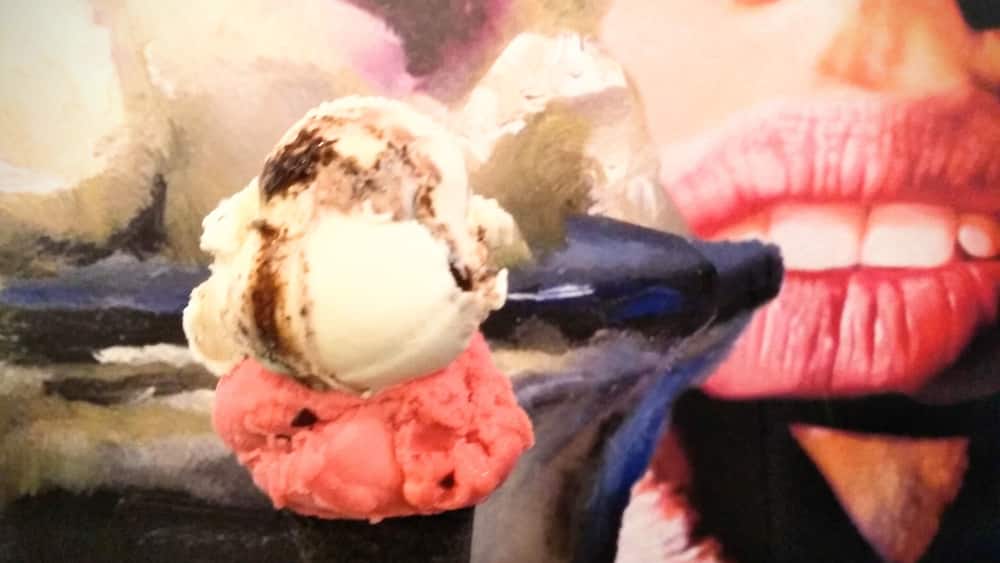 Best gelato in Onesti (I travel here pretty often, being my boyfriend's home town). #Colorful place, with a nice vibe. All their ingredients and machines are brought over from Italy.
#delicious